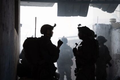 בעקבות מידע מודיעני על שימוש מחבלי חמאס והימצאות תשתיות טרור: כוחות אוגדה 99 פועלים כעת בעיר עזה, בין היתר במטה אונר״א הממוקם במרחב